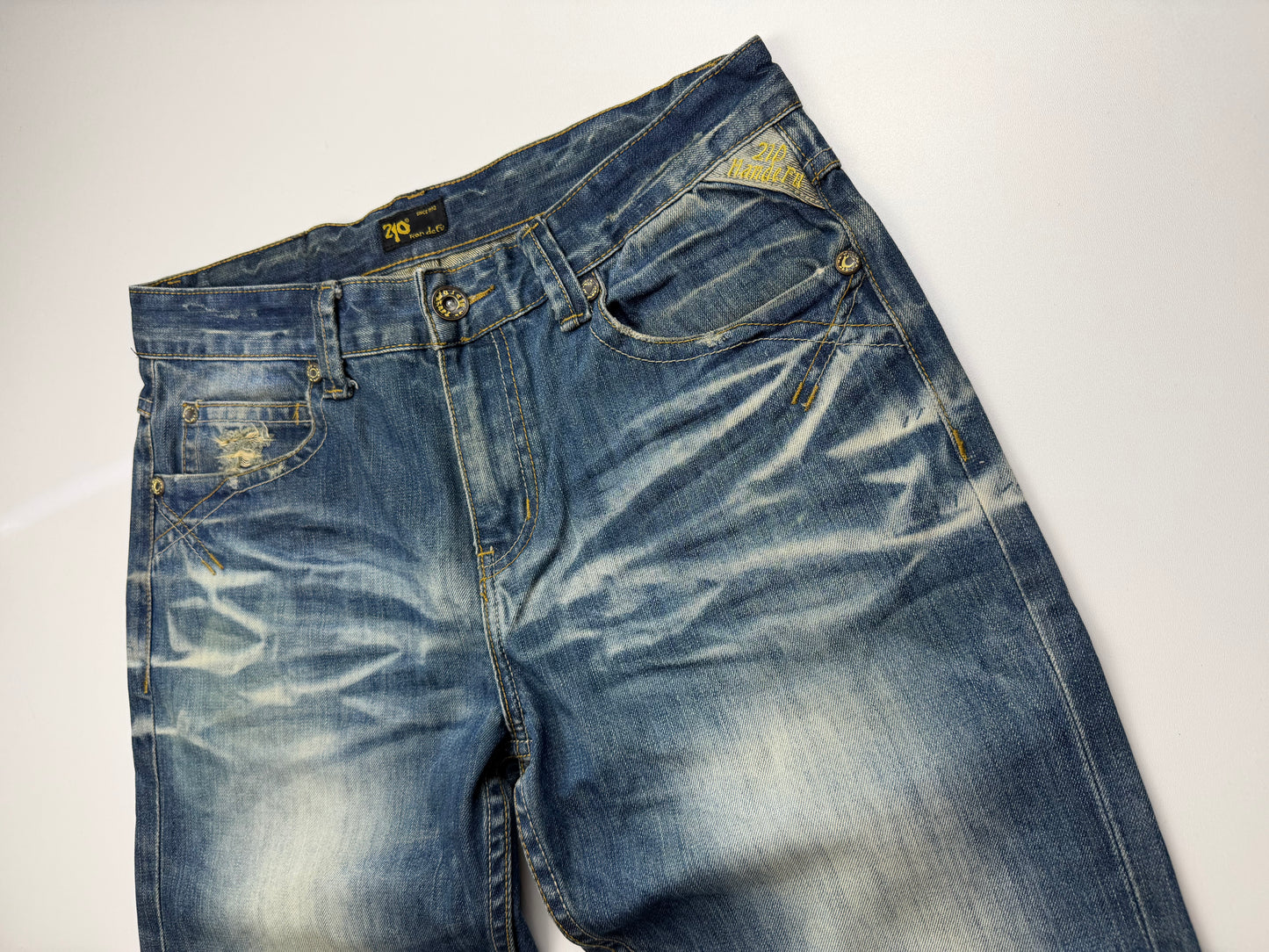 Japan Style Straight Fit Jeans (M)