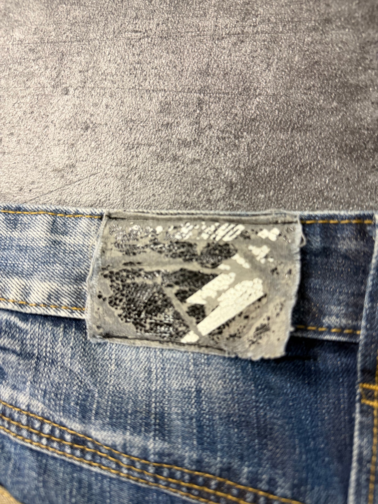 ULTRA WASHED JAPANESE DENIM(M)