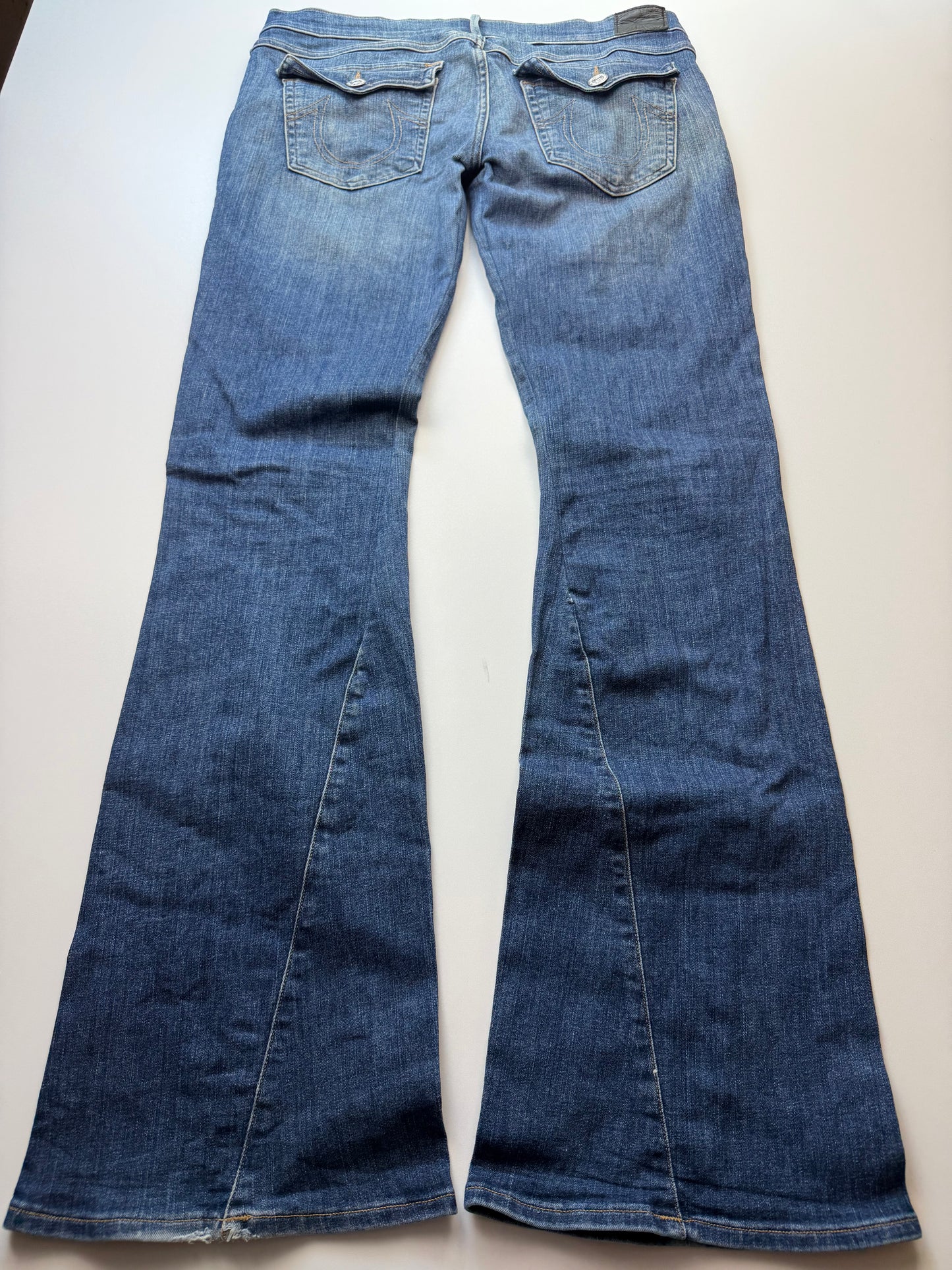 True Religion Flared/Bootcut Low Rise Jeans (M)