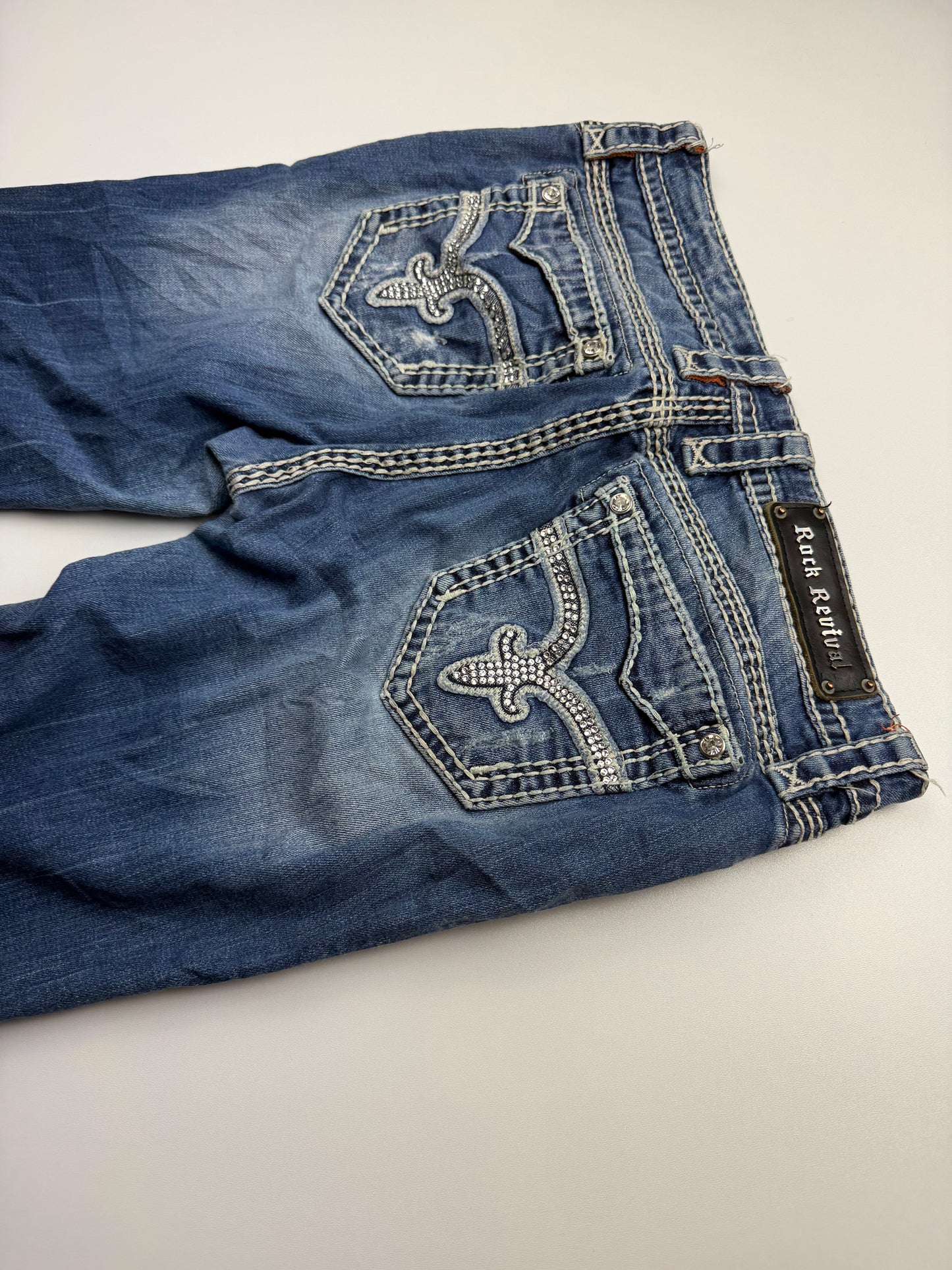 Rock Revival 2000s Flared/Bootcut Low Rise Jeans(M)