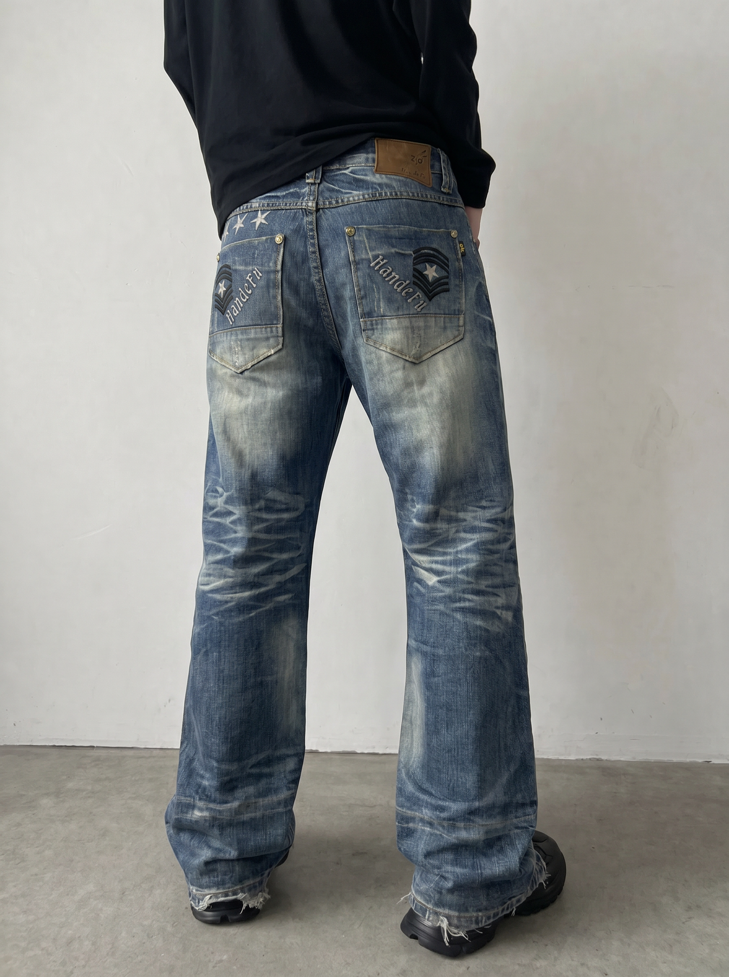 Japan Style Straight Fit Jeans (M)