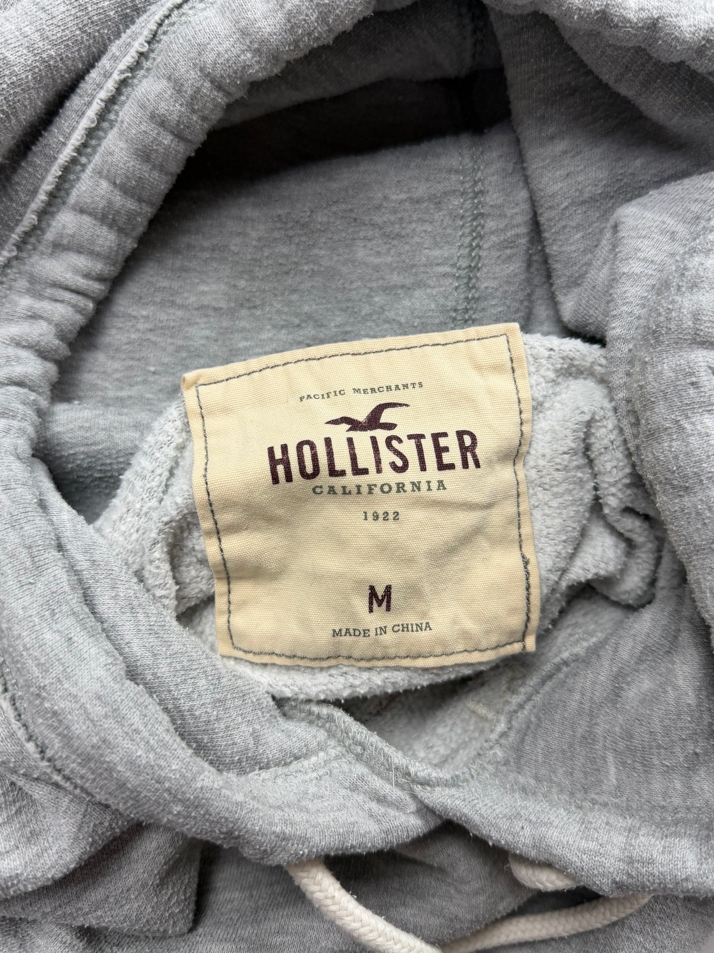 Hollister Sweater (M)
