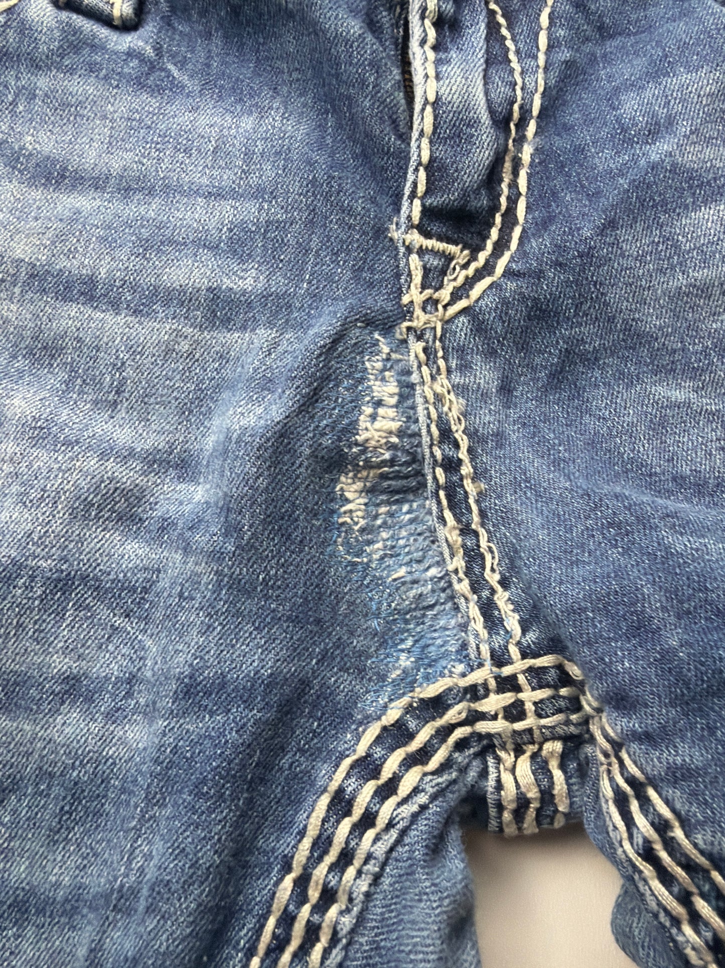 Rock Revival 2000s Flared/Bootcut Low Rise Jeans(M)