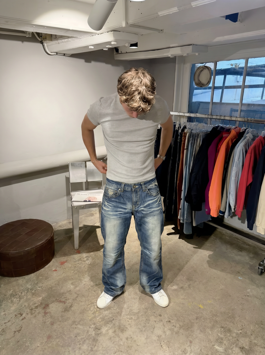 Japan Style Straight Fit Jeans (M)