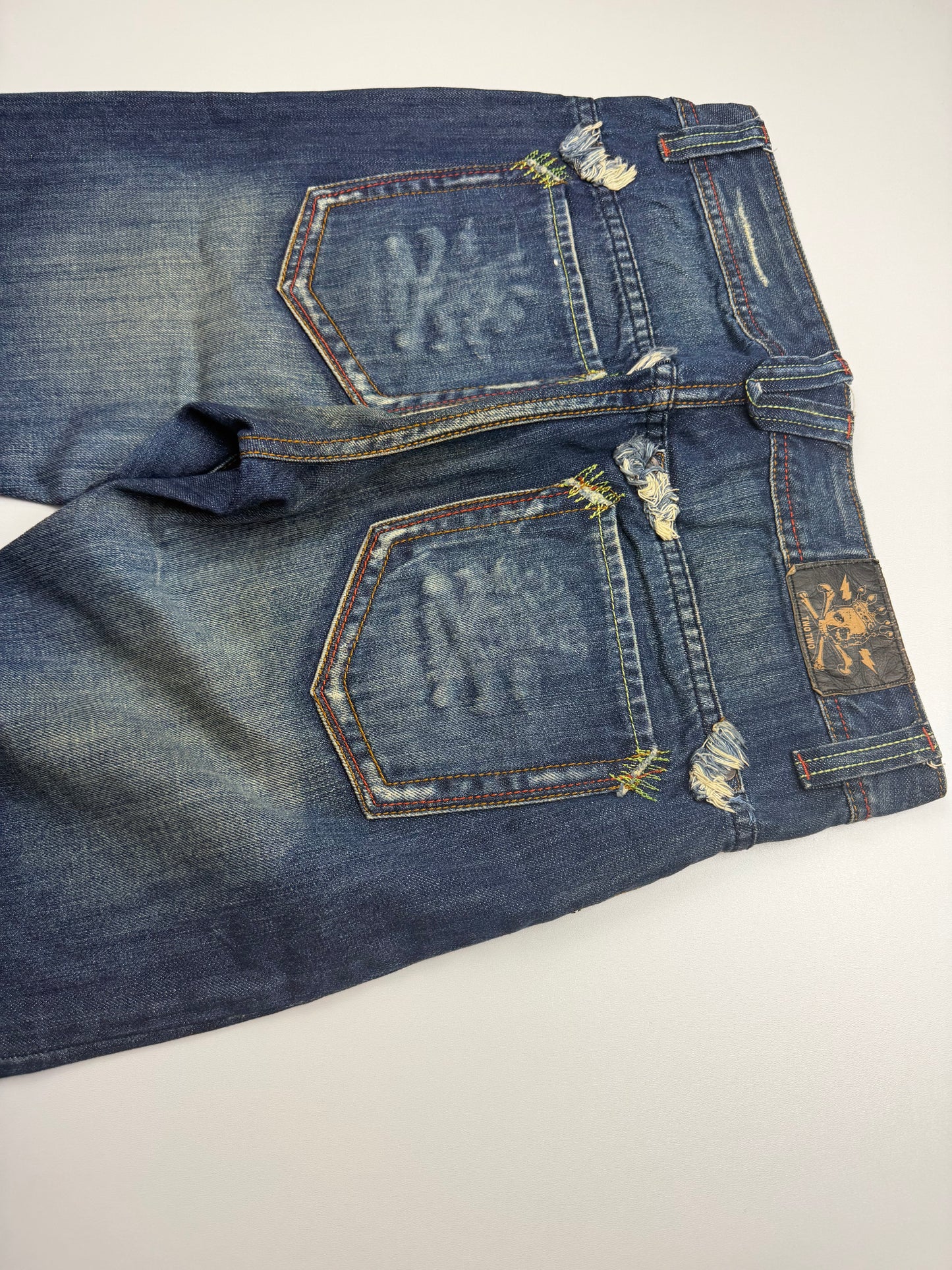 Japanese Style Straight Fit Jeans (M)